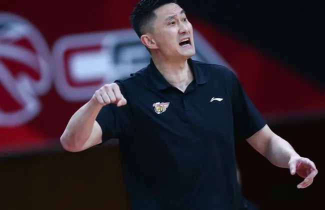 CBA Playoff Semi-final Guangdong team occupies overwhelming advantages of all aspects