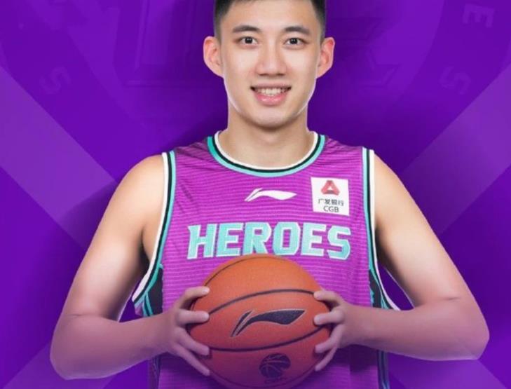 Sikun joined Shandong West King He is expected to become the first person to participate in the first season.