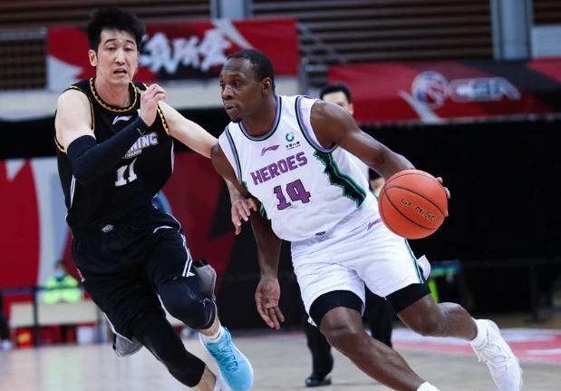 Liaoning team finally took the Shandong team with 13 points, and he had a great victory!