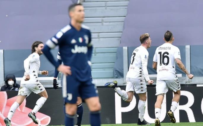Serie A 28th round: Juventus at 0-1 0-1 burst to Beneven